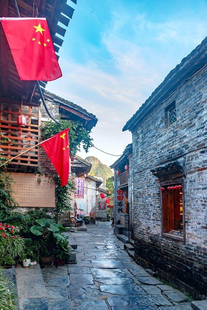 湘西州市场监督管理局与中国农业银行湘西分行举办政银战略签约暨“为民服务”一码通发布仪式